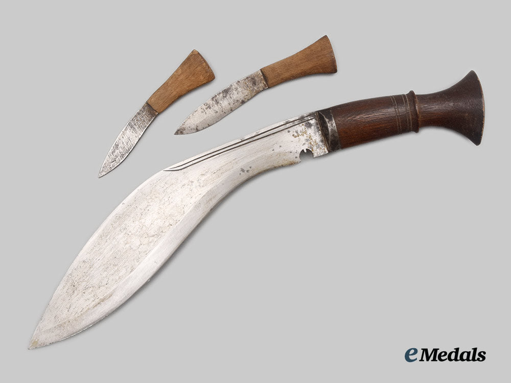 nepal,_kingdom._a_gurkha_kukri_027ai1_8247