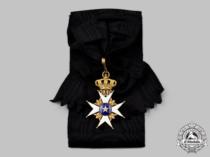 sweden,_kingdom._an_order_of_the_north_star,_grand_cross_set_in_gold,_c.1910_02_m21_mnc0735_1