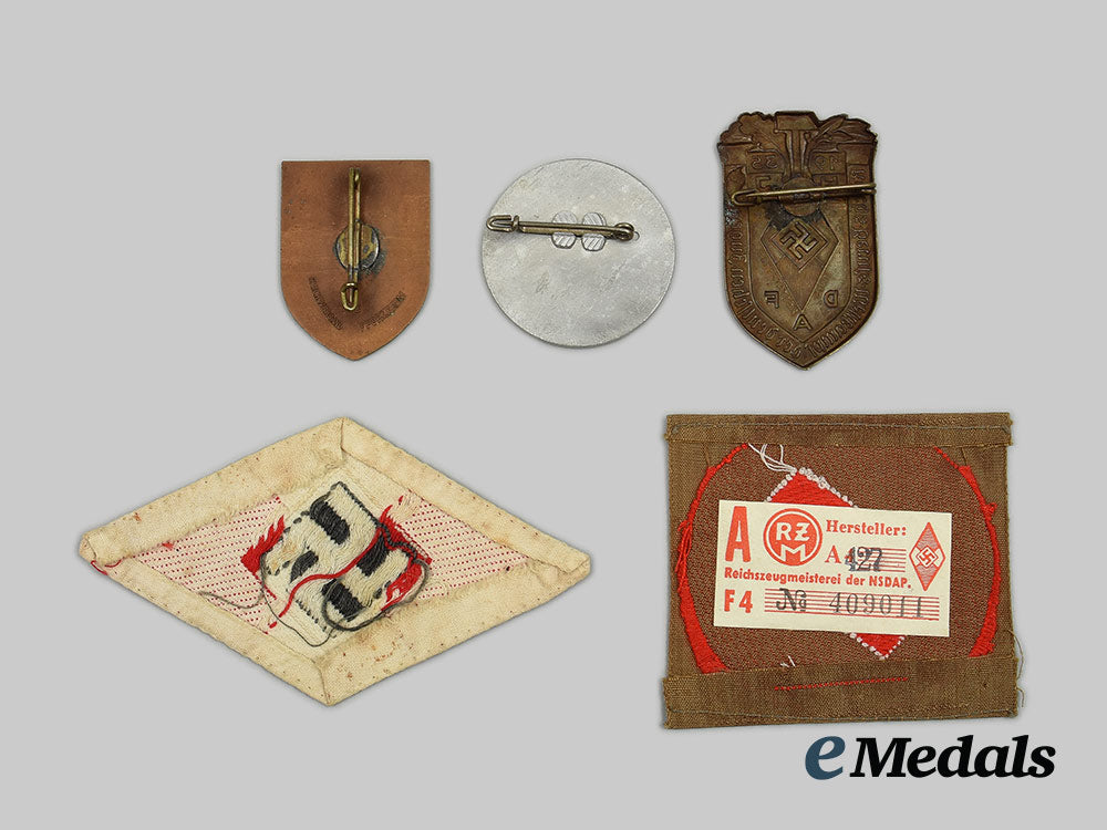 germany,_hj._a_mixed_lot_of_badges_and_insignia_034_ai1_9565