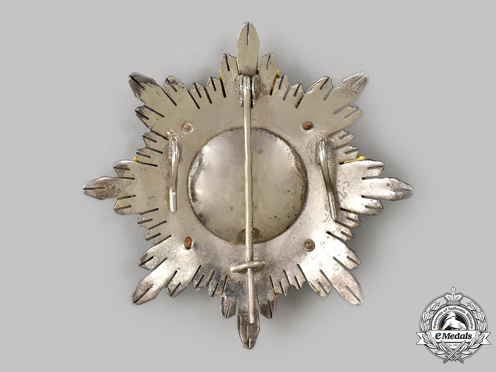 spain,_fascist_state._an_order_of_aeronautical_merit_with_white_distinction,_breast_star(1945-1975)_038_m21_mnc9792