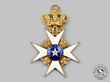 sweden,_kingdom._an_order_of_the_north_star,_grand_cross_set_in_gold,_c.1910_03_m21_mnc0736_1