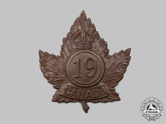 canada,_cef._a19_th_infantry_battalion_cap_badge,_type_ii_with"19"_within_a_circle_03_m21_mnc5575_1