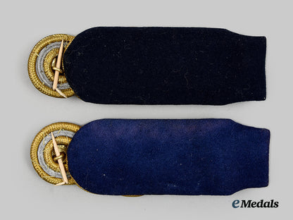 germany,_kriegsmarine._a_set_of_konteradmiral_shoulder_boards_042_ai1_8898