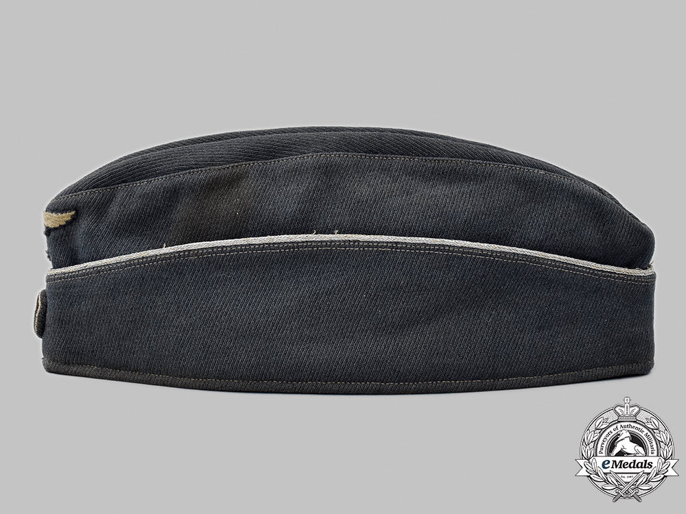 germany,_luftwaffe._an_officer’s_overseas_cap_045_m21_mnc9802_1_1_1