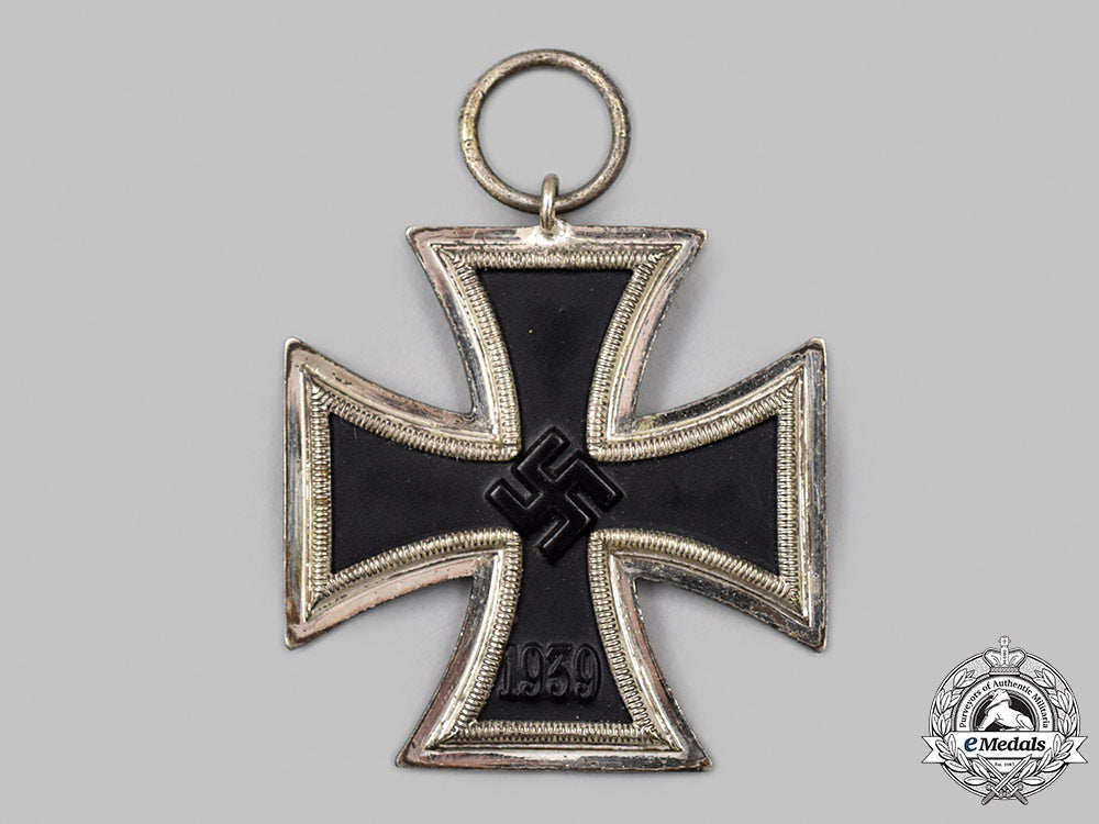 germany,_wehrmacht._a1939_iron_cross_ii_class,_by_berg&_nolte_04_m21_mnc4563
