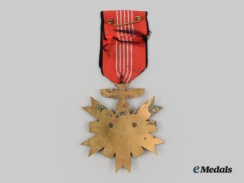 germany,_third_reich._a_german_olympic_games_decoration,_ii_class_056_ai1_8906_1