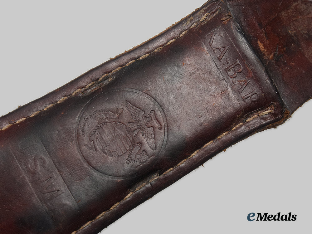 united_states._a_marine_corps_fighting_knife_with_sheath,_by_ka-_bar_knives_056ai1_8497