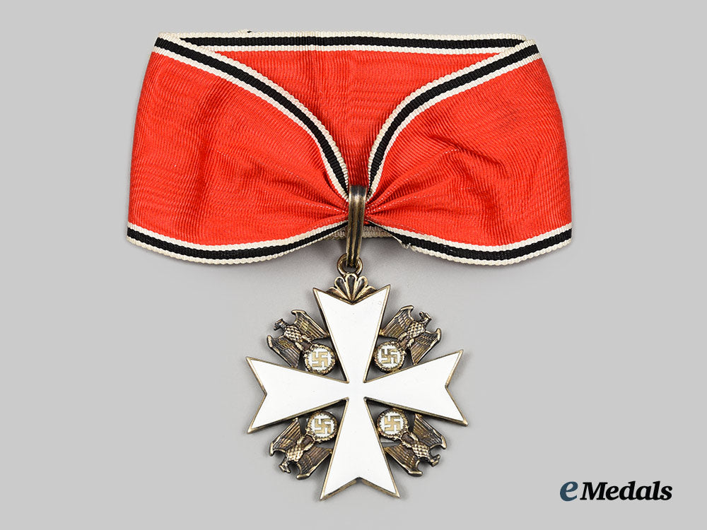 germany,_third_reich._an_order_of_the_german_eagle,_ii_class_set_by_godet_with_case_and_documents,_to_alberto_d’agostino_066_ai1_8983