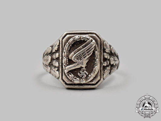 germany,_luftwaffe._a_fallschirmjäger_ring_in_silver_06_m21_mnc4156