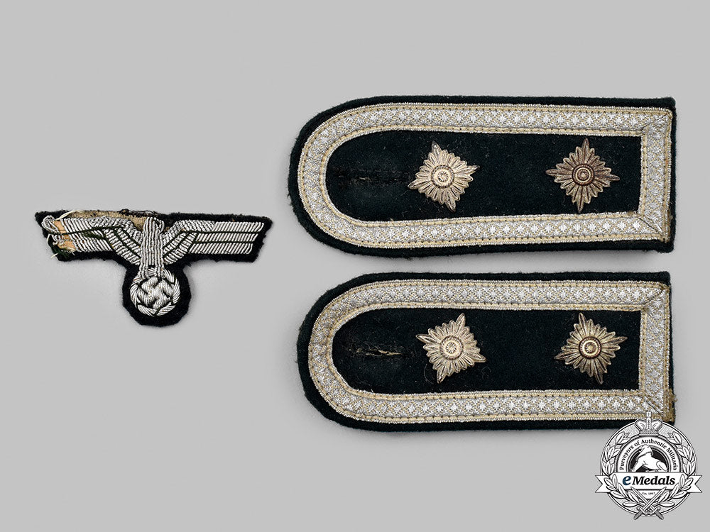germany,_heer._a_lot_of_uniform_insignia_06_m21_mnc6085_1