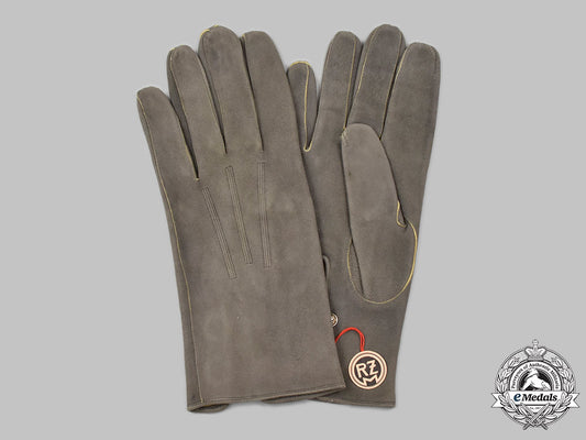 germany,_ss._a_mint_pair_of_suede_dress_gloves_06_m21_mnc6550_1_1_1
