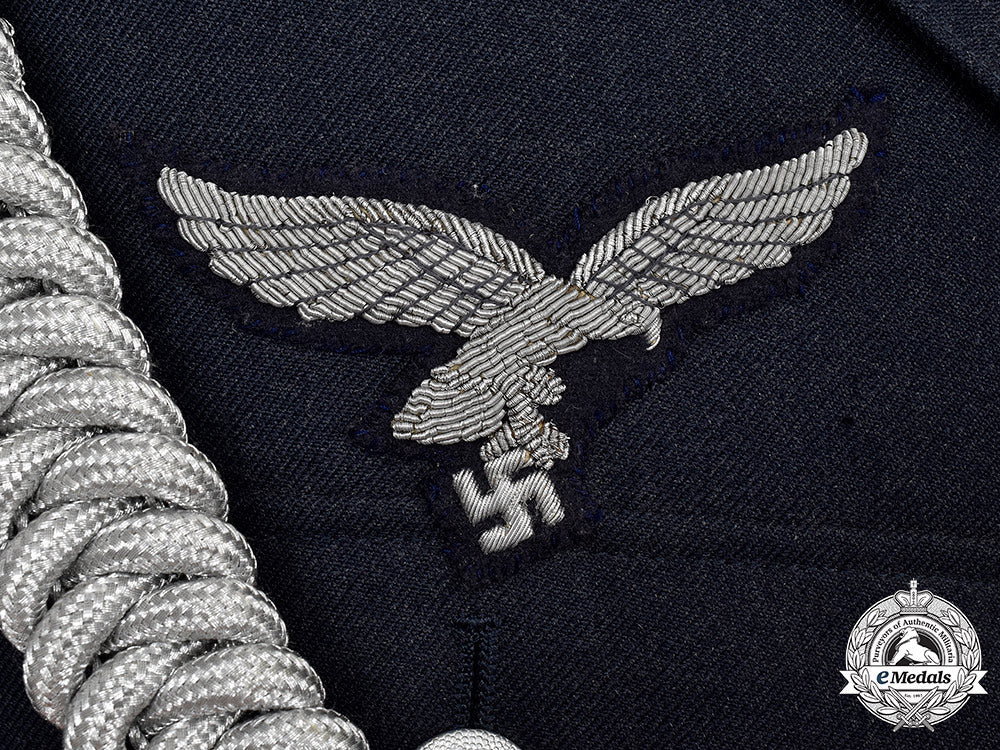 germany,_luftwaffe._a_flight_personnel/_paratrooper_major’s_tunic_for_a_crete_veteran_06_m21_mnc7394