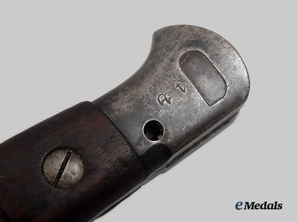 united_states._a_remington_model1917_bayonet_with_a_canadian_broad_arrow_070ai1_8521
