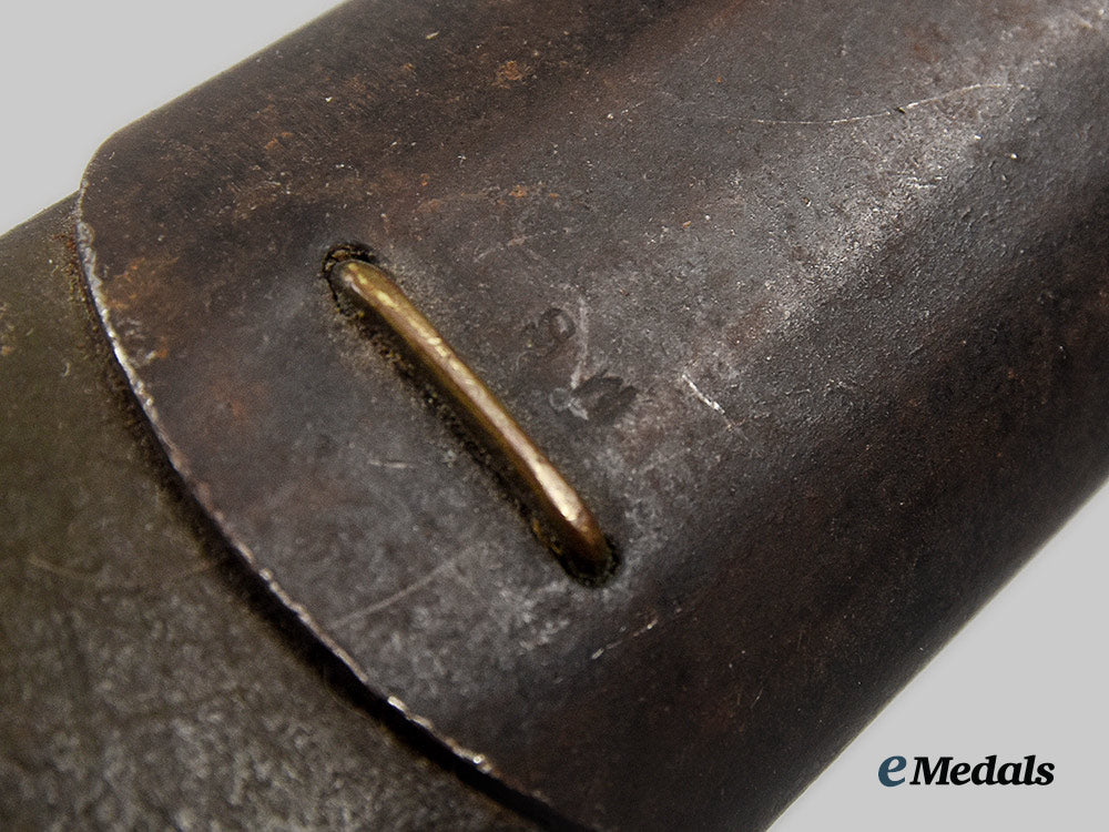 united_states._a_remington_model1917_bayonet_with_a_canadian_broad_arrow_071ai1_8524