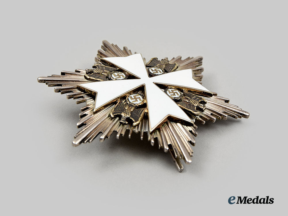 germany,_third_reich._an_order_of_the_german_eagle,_ii_class_set_by_godet_with_case_and_documents,_to_alberto_d’agostino_072_ai1_8975