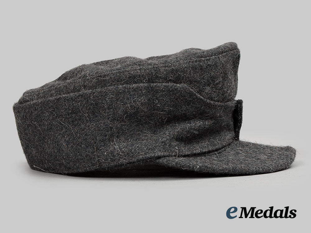 germany,_ss._a_late-_war_waffen-_ss_em/_nco’s_m43_field_cap_075_ai1_0231