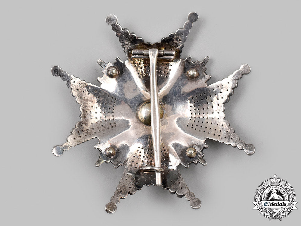 sweden,_kingdom._an_order_of_the_north_star,_grand_cross_set_in_gold,_c.1910_07_m21_mnc0732_1