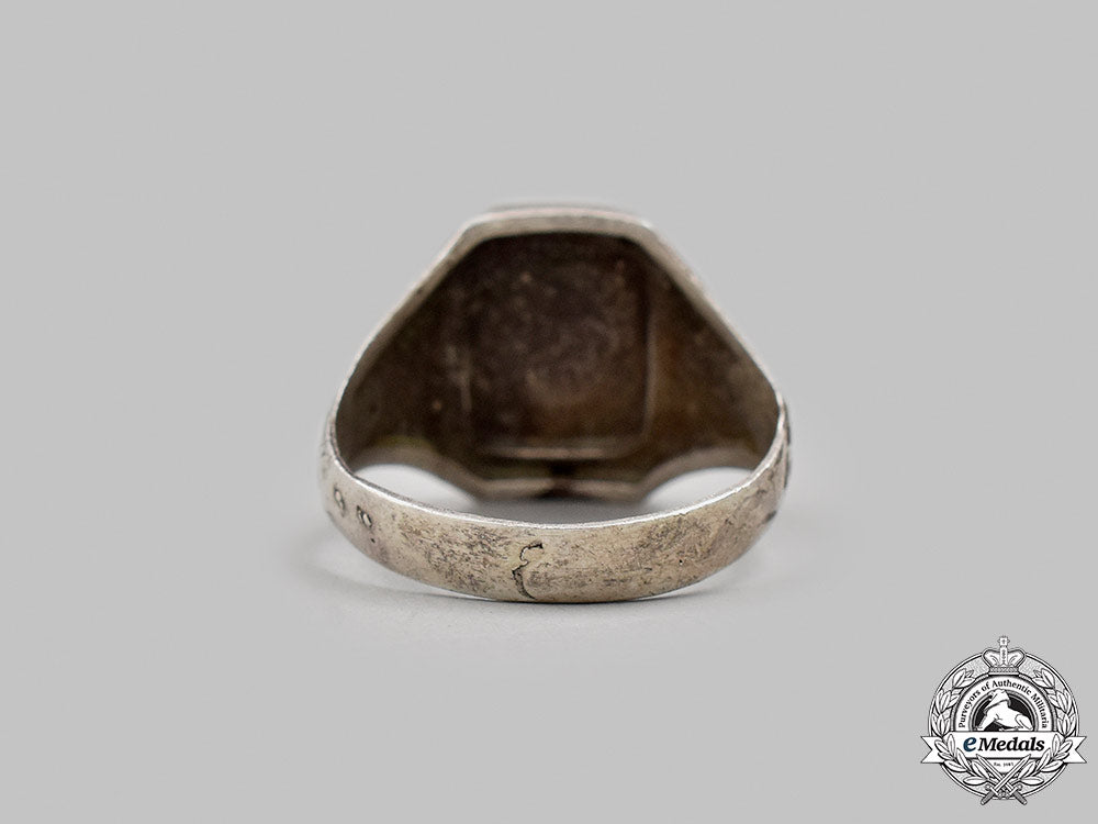 germany,_luftwaffe._a_fallschirmjäger_ring_in_silver_08_m21_mnc4158