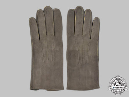 germany,_ss._a_mint_pair_of_suede_dress_gloves_08_m21_mnc6552_1_1_1