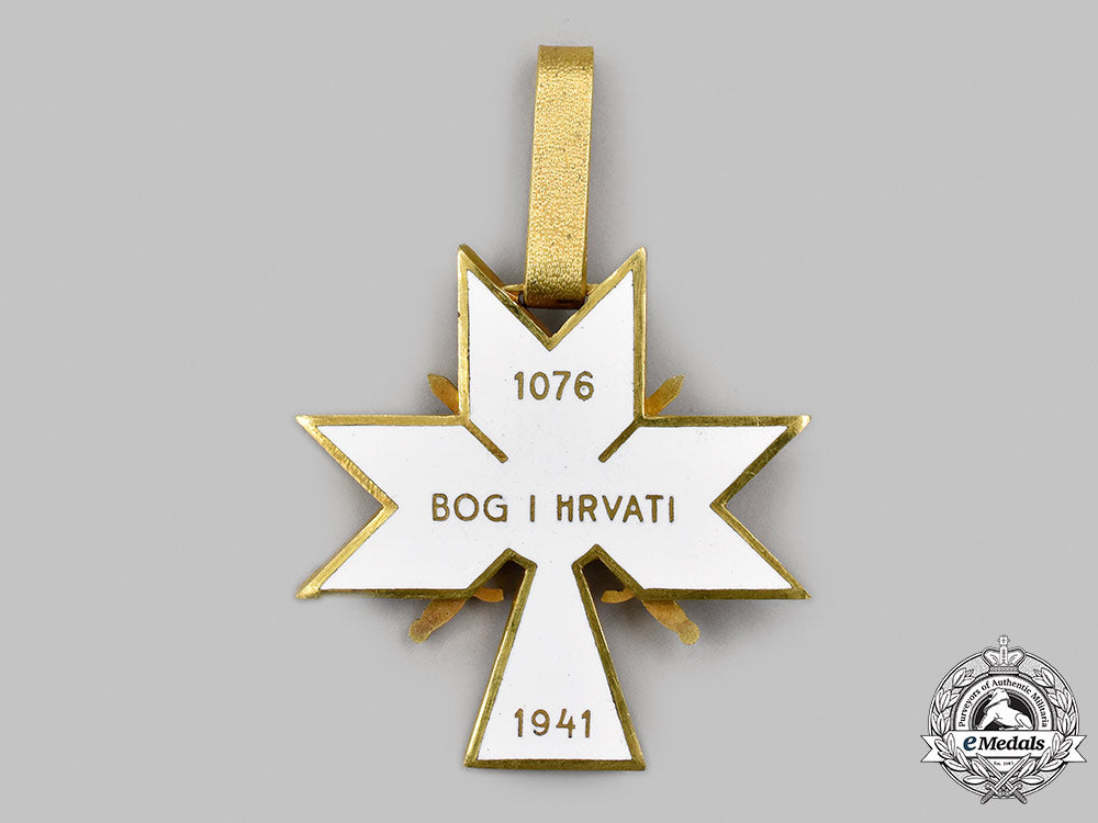 croatia,_independent_state._an_order_of_the_crown_of_king_zvonimir,_i_class_with_swords,_c.1942_09_m21_mnc3963