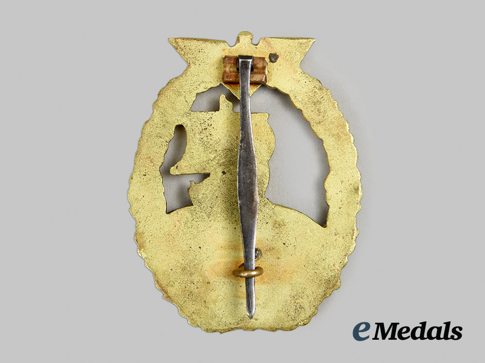 germany,_kriegsmarine._a_fine_auxiliary_cruiser_war_badge,_by_c.e._juncker_ai1_7862