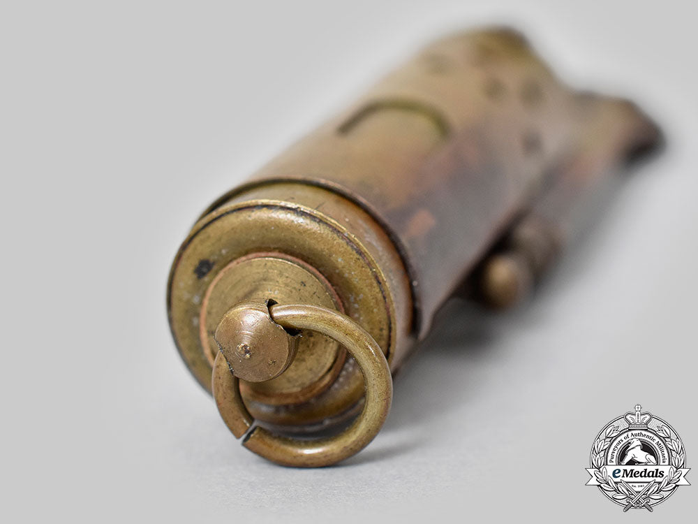 germany._a_mixed_lot_of_militaria_l22_mnc0640_373_1