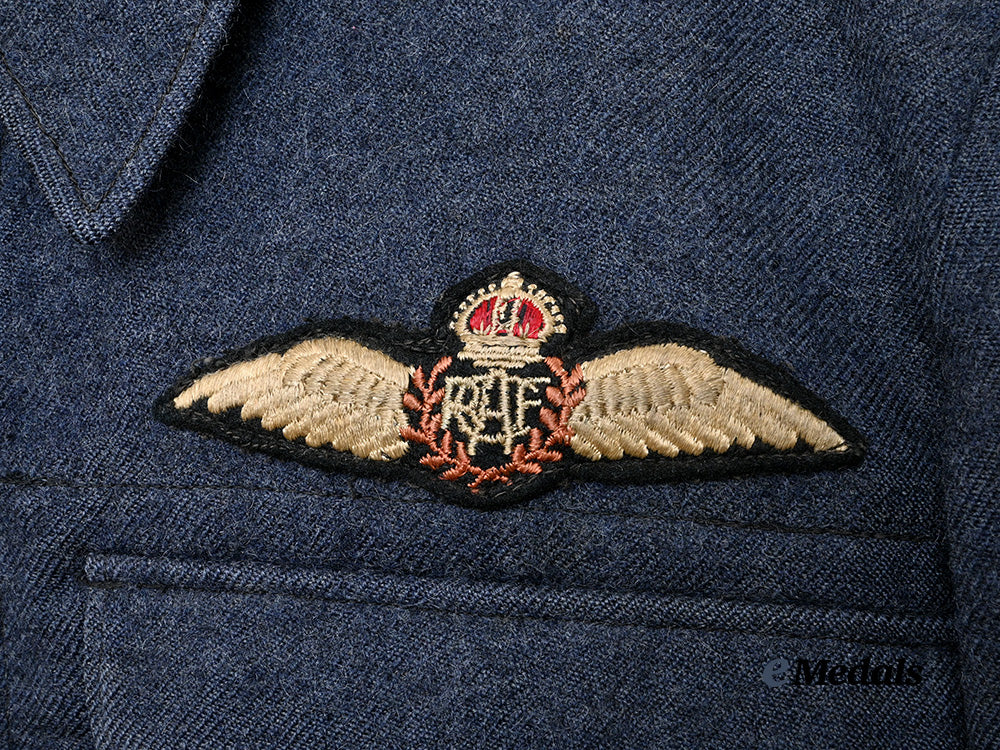 canada,_commonwealth._a1942_dated_r_c_a_f_pilots_battle_blouse,_by_eaton's_co._e_medals__c7667_9
