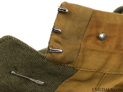 wwi_aef_captain's_tunic_10.jpg50edcbbd60817.516ed6e32ed04