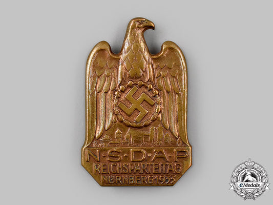 germany,_third_reich._a1933_nuremberg_rally_commemorative_badge_102_m21_mnc9678