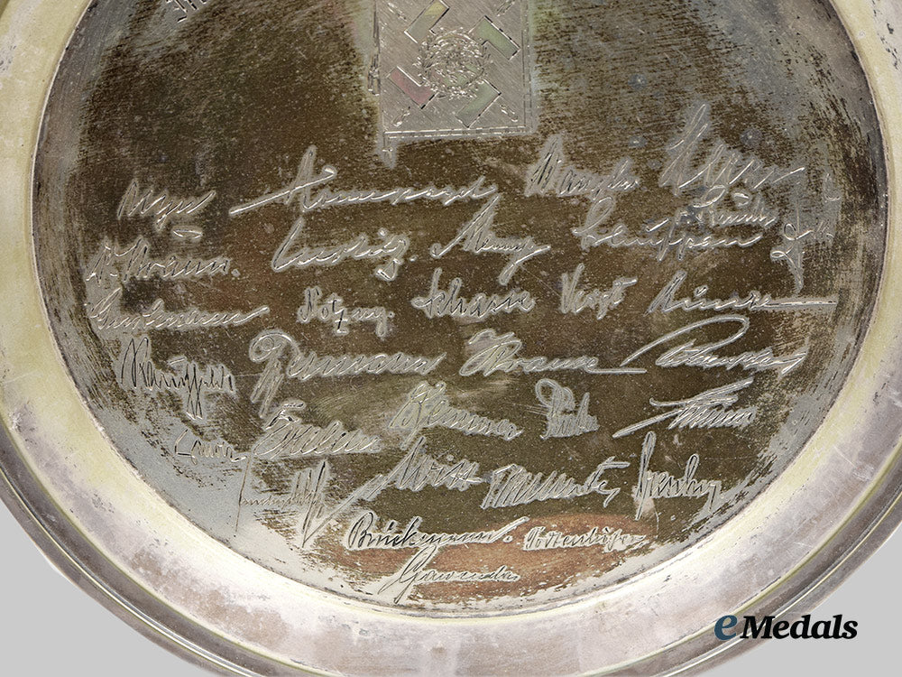 germany,_third_reich._a1934_landespolizei_general_göring_commemorative_silver_platter,_by_bruckmann&_söhne_104_ai1_8916_1