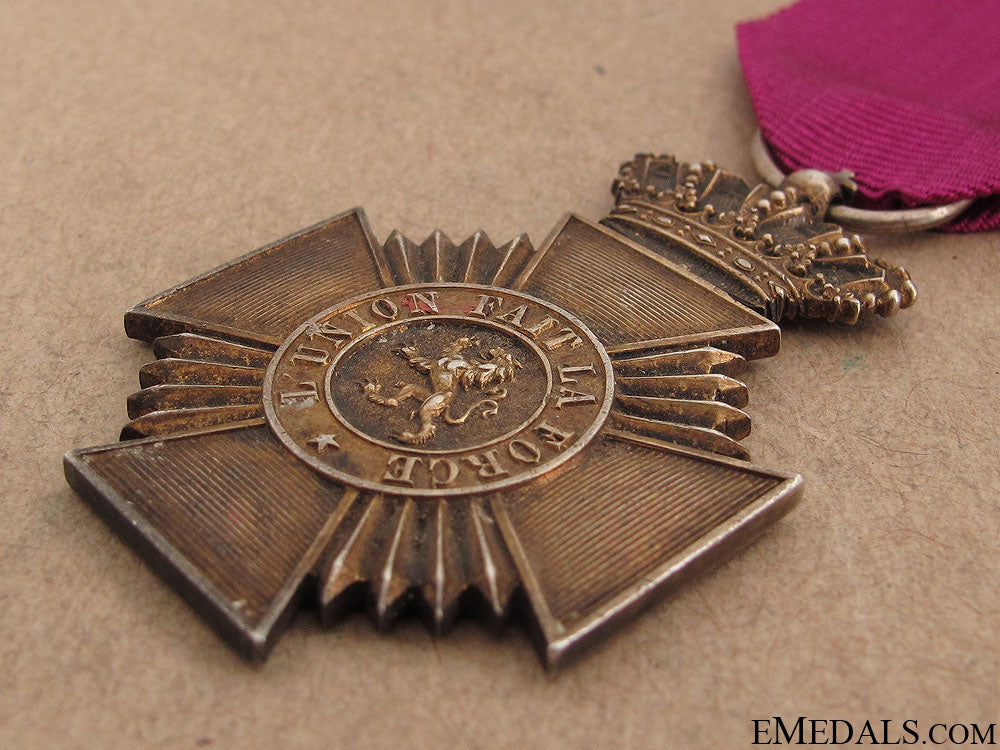 belgian_military_decoration_105.jpg51e44abc5a2ca