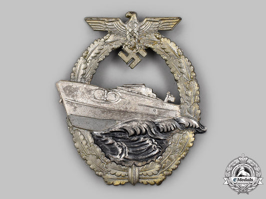 germany,_kriegsmarine._an_e-_boat_war_badge,_type_ii,_by_schwerin_106_m21_mnc9682_1_1