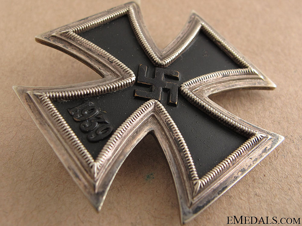 iron_cross_first_class1939_10.jpg5166e06f261e9