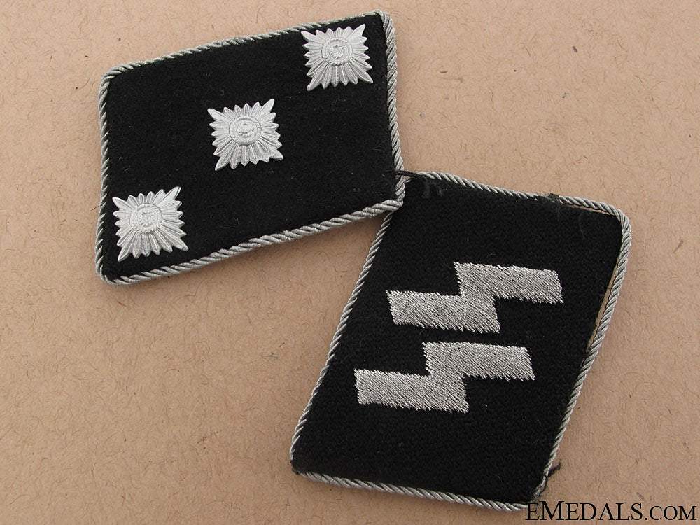 waffen-_ss_untersturmführer_set_of_collar_tabs_10.jpg50786ca5a111f