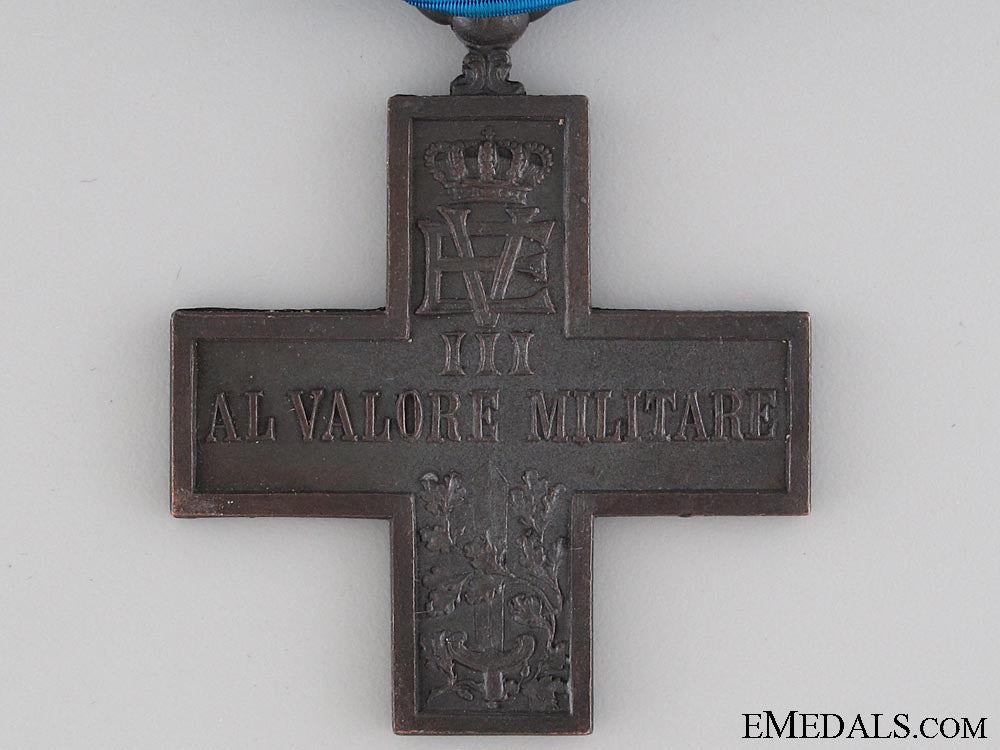 1942_cross_for_military_valour_10.jpg52f67040ddea4