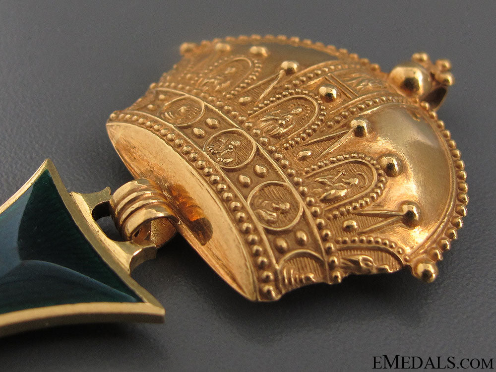 a_napoleonic_austrian_order_of_st._stephen_in_gold_10.jpg52026bd8cec2b