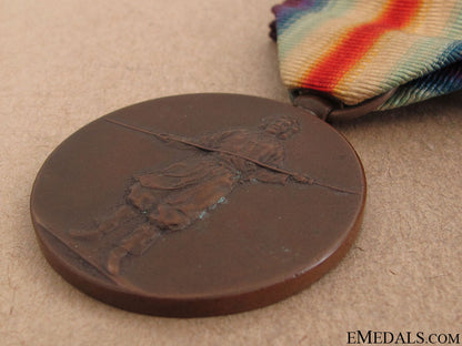 a_cased_wwi_japanese_victory_medal_111.jpg51d2dbcfdad50