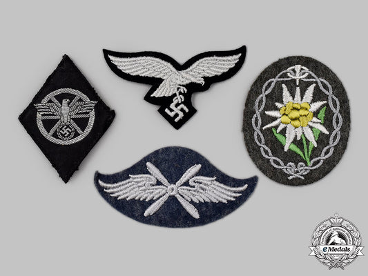 germany,_third_reich._a_mixed_lot_of_uniform_insignia_111_m21_mnc9687_1