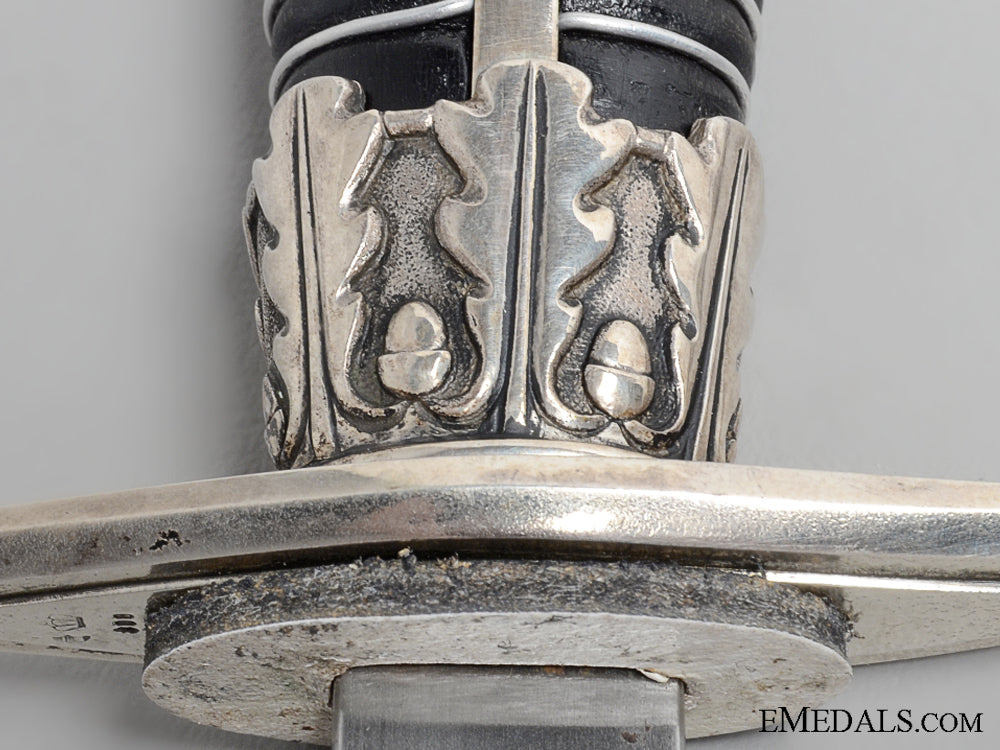 impressive_ss_officer's_degen_by_clemen&_jung;_silver_fittings_11.jpg546101f821994