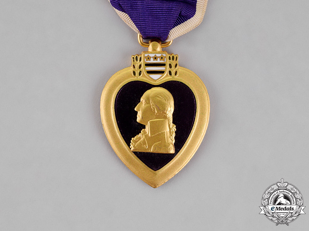 united_states._a_purple_heart_to_sergeant_kenneth_dwight_hartley,_kia_at_umch'on,_korea,_october6,1952_11_2