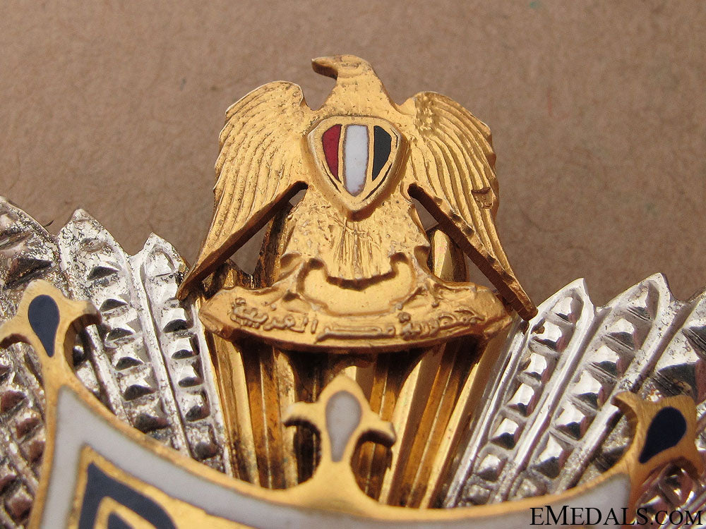 an_egyptian_order_of_merit-_second_class_11.jpg51aa2cf40b618