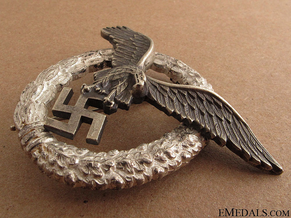 a_cased_wwii_pilots_badge_11.jpg5170060d0147e