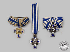 Germany, Third Reich. A Lot Of Miniature Honour Crosses Of The German Mother, All Grades
