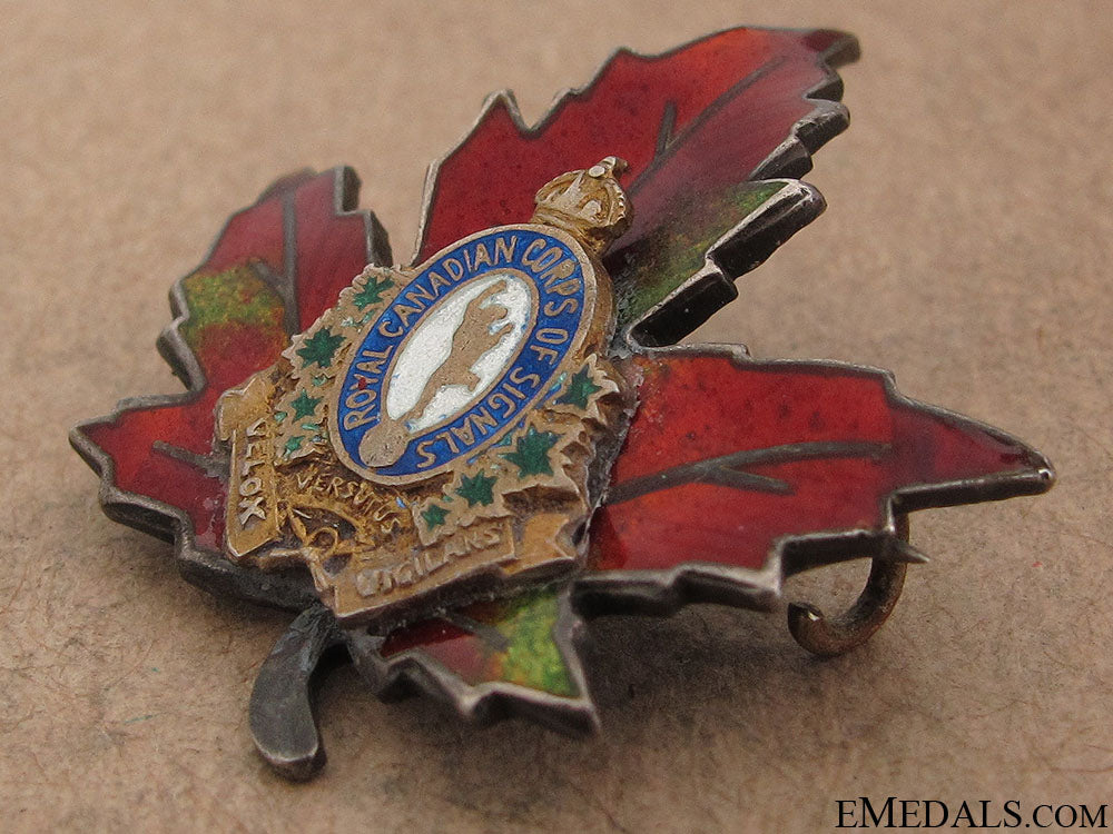 wwii_royal_canadian_corps_of_signals_pin_124.jpg51c8934fbaa4e