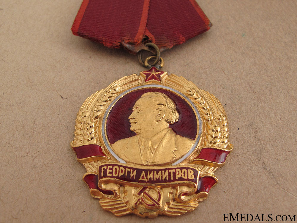 the_order_of_dimitrov_in_gold_124.jpg51b61808969c2
