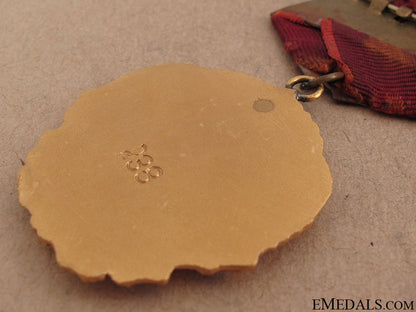 the_order_of_dimitrov_in_gold_125.jpg51b6180e3fe18