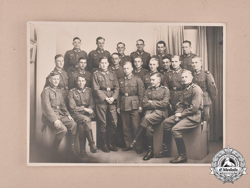 germany,_heer._a_wartime_photo_album,_c.1940_12998_1