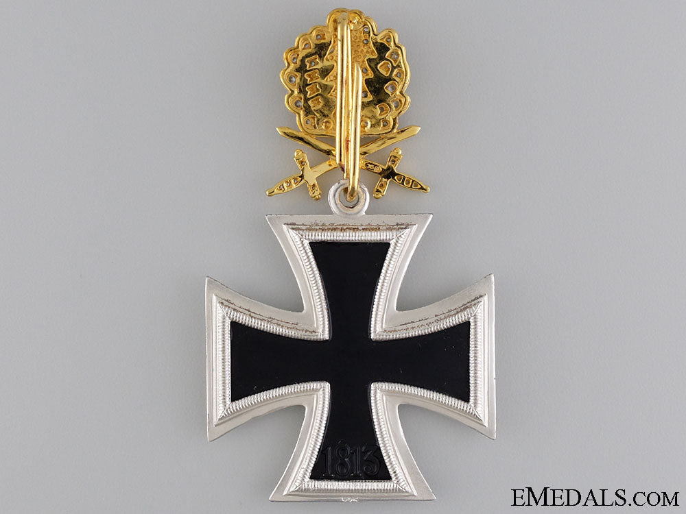 a_federal_republic_knight's_cross_of_the_iron_cross;1957_issue_12.jpg543d421f1b18b
