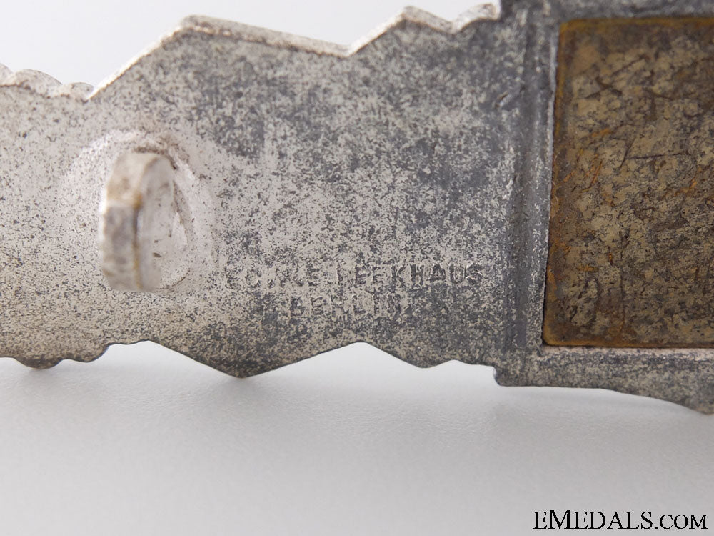 a_silver_grade_close_combat_clasp_by_friedrich_linden_12.jpg546e1f1ebb87f