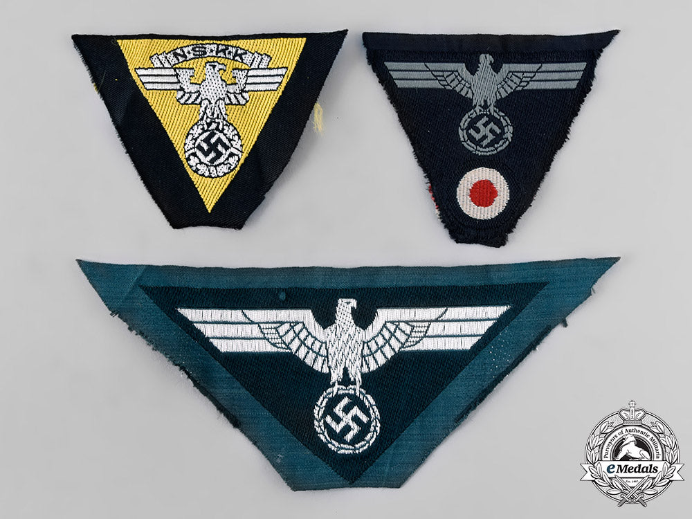 germany,_third_reich._a_lot_of_uniform_eagle_insignia_12slot_tray_lo_016